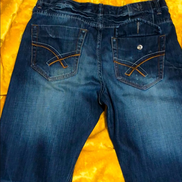 Jeans - Picture 1 of 2